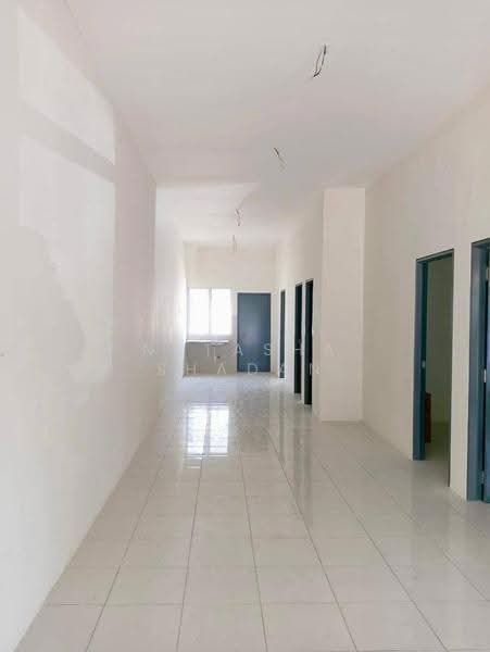 1-storey Terraced House for Sale in Cyberjaya (Selangor) - Natasha Shadan - Corridor - PropertyGuru.com.my