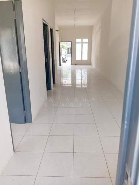 1-storey Terraced House for Sale in Cyberjaya (Selangor) - Natasha Shadan - Corridor - PropertyGuru.com.my