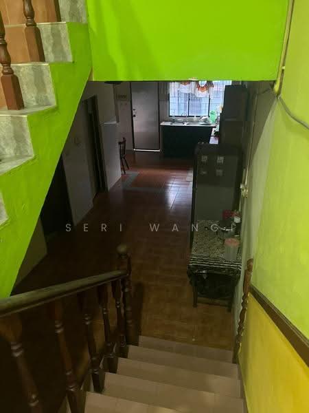 Rumah Teres 1.5-Tingkat untuk Dijual di Taman Kemas (Tampoi) - Seri Wangi - Kitchen - PropertyGuru.com.my