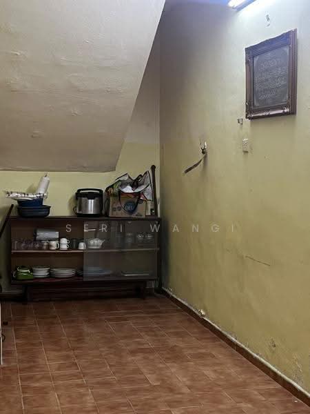 Rumah Teres 1.5-Tingkat untuk Dijual di Taman Kemas (Tampoi) - Seri Wangi - Interior - PropertyGuru.com.my