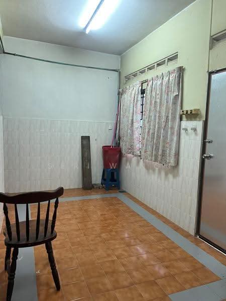 Rumah Teres 1.5-Tingkat untuk Dijual di Taman Kemas (Tampoi) - Seri Wangi - Interior - PropertyGuru.com.my