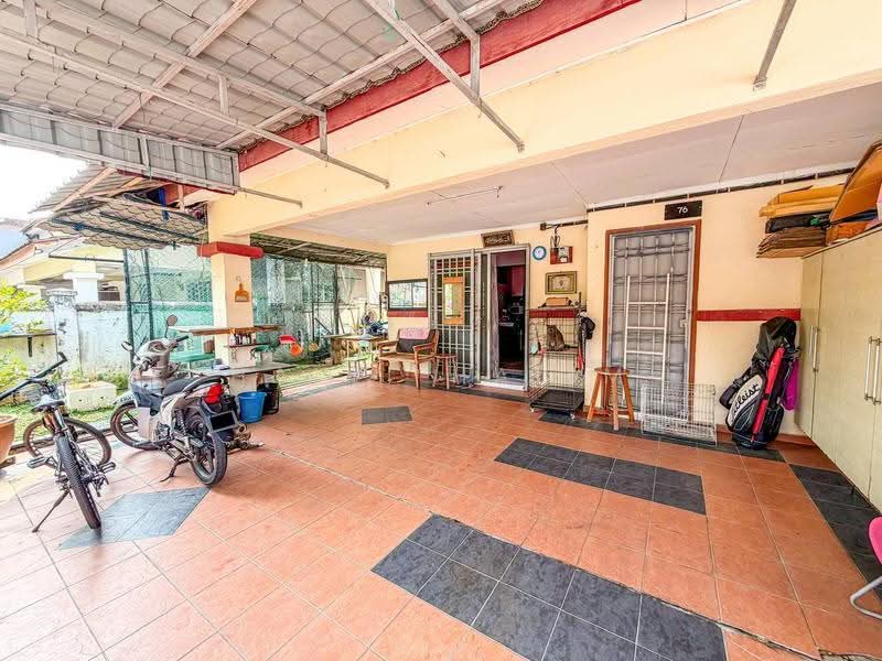 Rumah Teres 2-Tingkat untuk Dijual di Bandar Saujana Putra (Tanjong Duabelas) - Hairi Halim - PropertyGuru.com.my