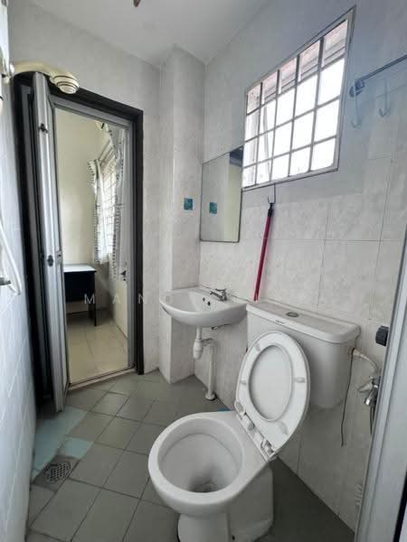 Rumah Teres 2-Tingkat untuk Dijual di Taman Nanyang (Batu) - Mandy Liew - Bathroom - PropertyGuru.com.my