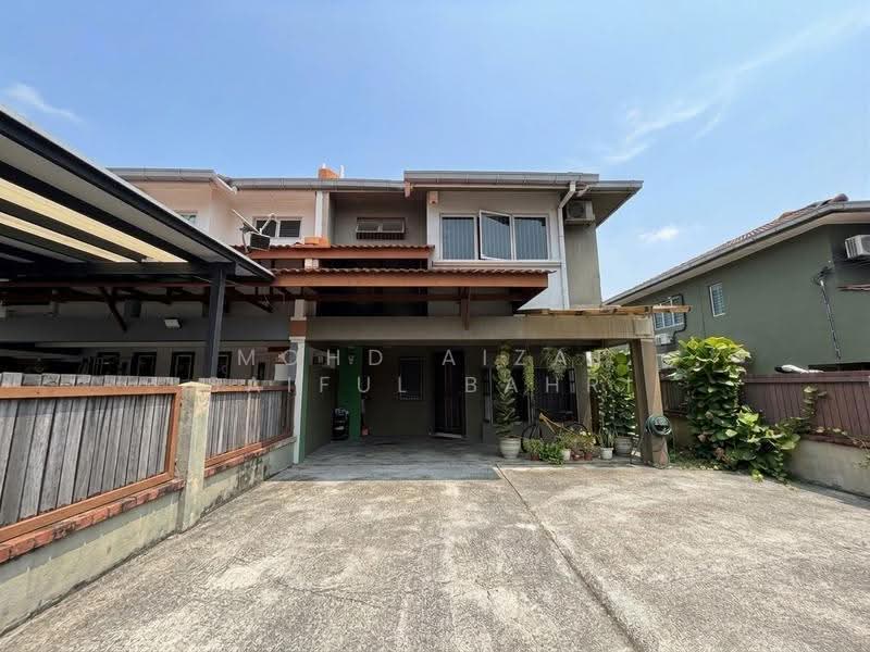 Rumah Teres untuk Dijual di Seksyen 5 (Kota Damansara) - Mohd Aizat Saiful Bahri - Exterior - PropertyGuru.com.my