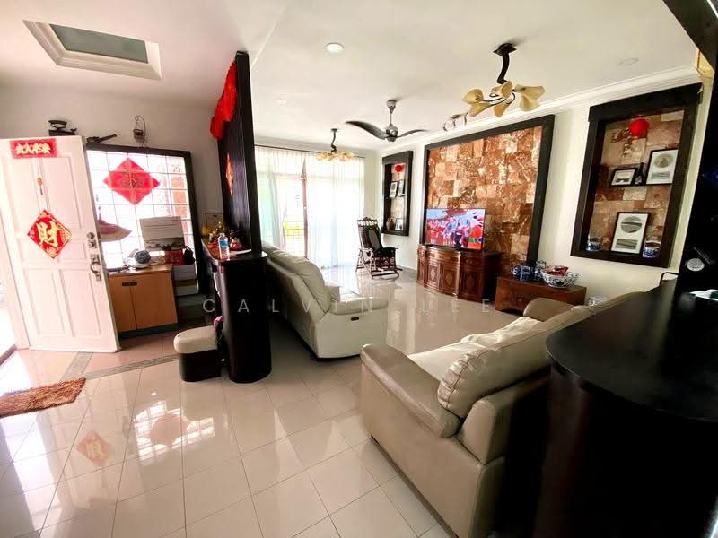 Rumah Berkembar untuk Dijual di Taman Impian Emas (Skudai) - Calvin Lee - Living Room - PropertyGuru.com.my