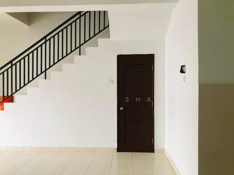 2-storey Terraced House for Sale in Bandar Puncak Alam (Puncak Alam) - Natasha Shadan - PropertyGuru.com.my