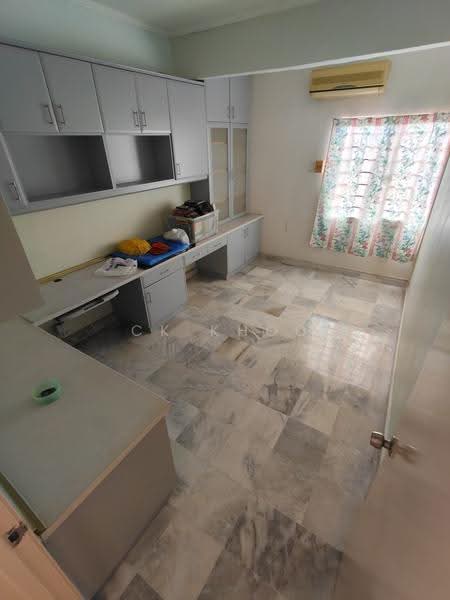 Rumah Teres 2-Tingkat untuk Dijual di Taman Bukit Angsana (Cheras) - CK Khoo - Study - PropertyGuru.com.my