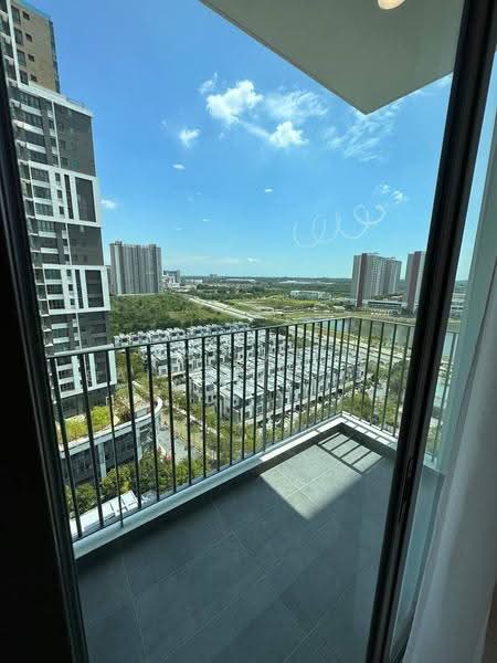 Condominium for Rent at Lakefront Residence - Aizat Saifulrullah - Balcony - PropertyGuru.com.my