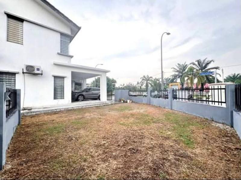 2-storey Terraced House for Sale in Telok Panglima Garang (Selangor) - Zaffur Nazri - Exterior - PropertyGuru.com.my