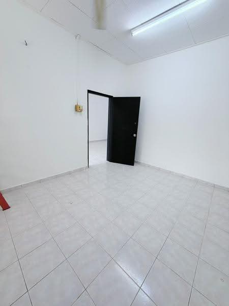 1-storey Terraced House for Sale in Taman Daya (Johor Bahru) - Junz Liew - Interior - PropertyGuru.com.my