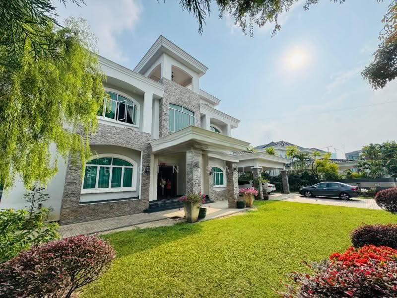 Bungalow House for Sale in SS19 (Subang Jaya) - Shiqin Saidin - Exterior - PropertyGuru.com.my