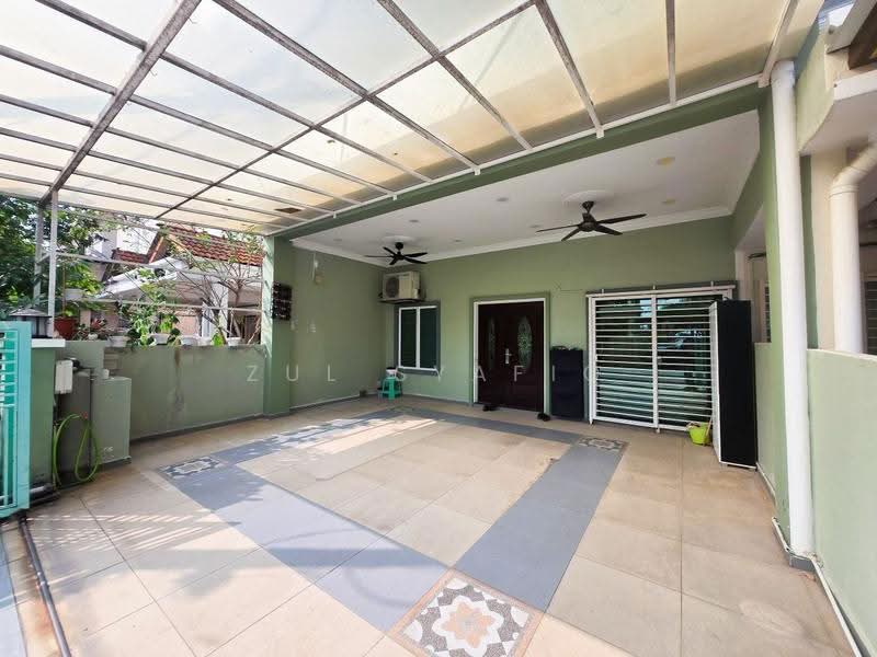 3-storey Terraced House for Sale in Ampang (Selangor) - Zul Syafiq - Exterior - PropertyGuru.com.my