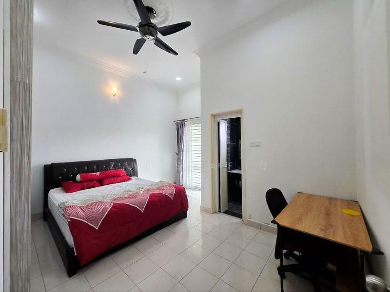 3-storey Terraced House for Sale in Ampang (Selangor) - Zul Syafiq - Bedroom - PropertyGuru.com.my