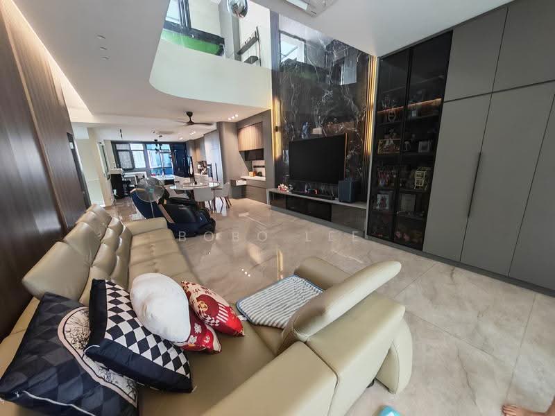 Rumah Teres untuk Dijual di Happy Garden (Kuchai Lama) - Bobo Lee - Living Room - PropertyGuru.com.my