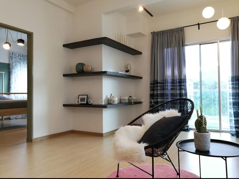Condominium for Sale at Quintet Serviced Apartment @ Cameron - Coco Lee - Living Room - PropertyGuru.com.my