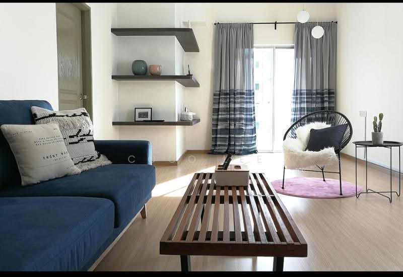 Condominium for Sale at Quintet Serviced Apartment @ Cameron - Coco Lee - Living Room - PropertyGuru.com.my