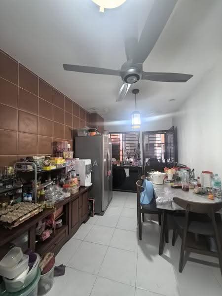 Semi-Detached House for Sale in Taman Ponderosa (Johor Bahru) - Eva Tan - Kitchen - PropertyGuru.com.my