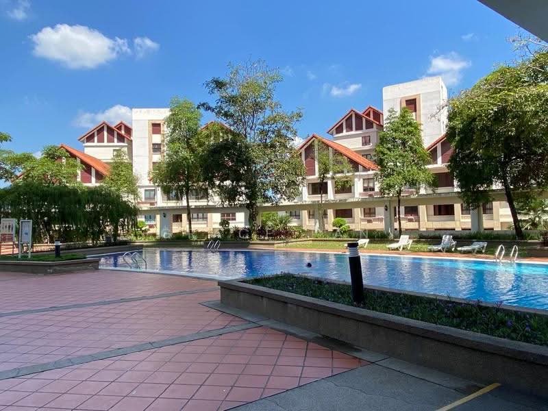 Kondominium untuk Dijual di Surian Condominium - Grace Tan - Exterior - PropertyGuru.com.my