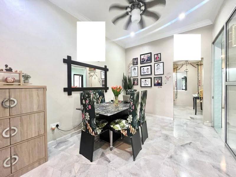 Rumah Teres 1-Tingkat untuk Dijual di Taman Ria (Kajang) - Zaffur Nazri - Dining Room - PropertyGuru.com.my