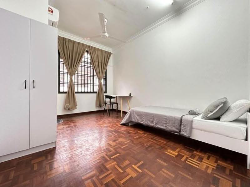 2-storey Terraced House for Sale in Usj 22 (Subang Jaya) - Johnson Khoo - Bedroom - PropertyGuru.com.my