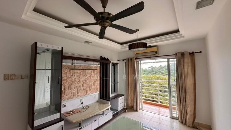 Apartment for Rent at Serdang Villa Apartment - Shah Irwan - PropertyGuru.com.my