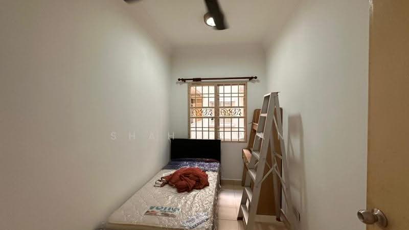 Apartment for Rent at Serdang Villa Apartment - Shah Irwan - PropertyGuru.com.my