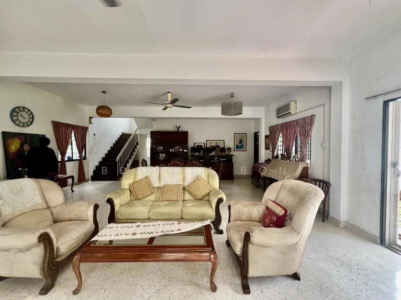 Bungalow House for Sale in Seksyen 17 (Petaling Jaya) - Bernisa Bon - Living Room - PropertyGuru.com.my