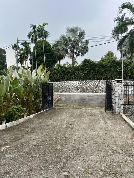 Bungalow House for Sale in Seksyen 17 (Petaling Jaya) - Bernisa Bon - Exterior - PropertyGuru.com.my