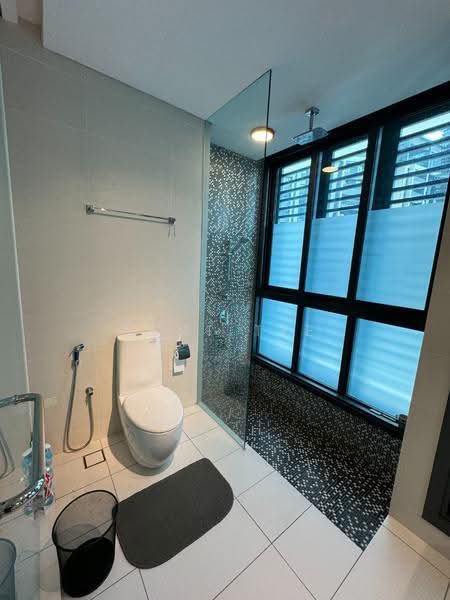 Kediaman Servis untuk Disewa di Vogue Suites One - Kent Tee - Bathroom - PropertyGuru.com.my
