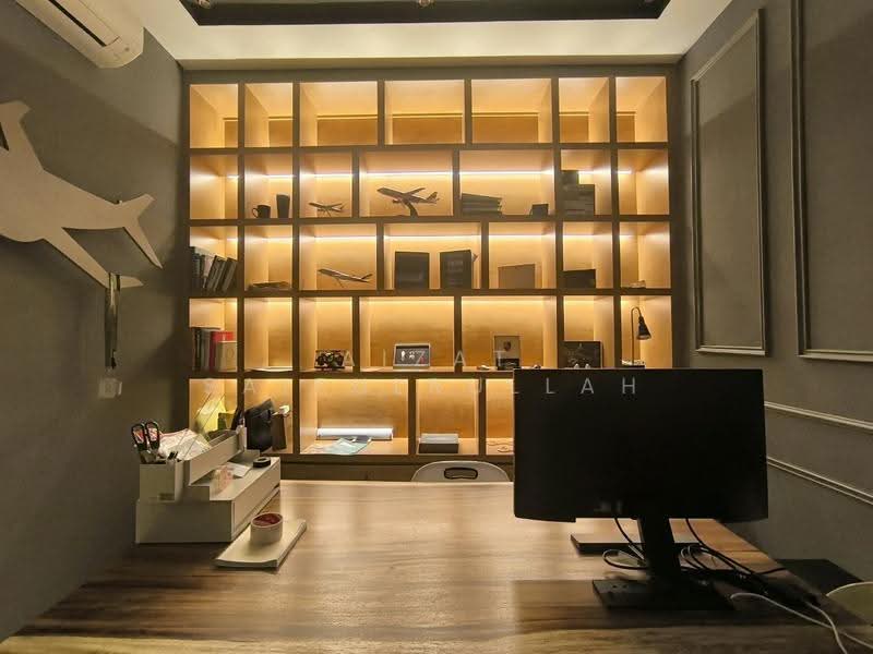 Bungalow House untuk Disewa di Cyberjaya (Selangor) - Aizat Saifulrullah - Study - PropertyGuru.com.my