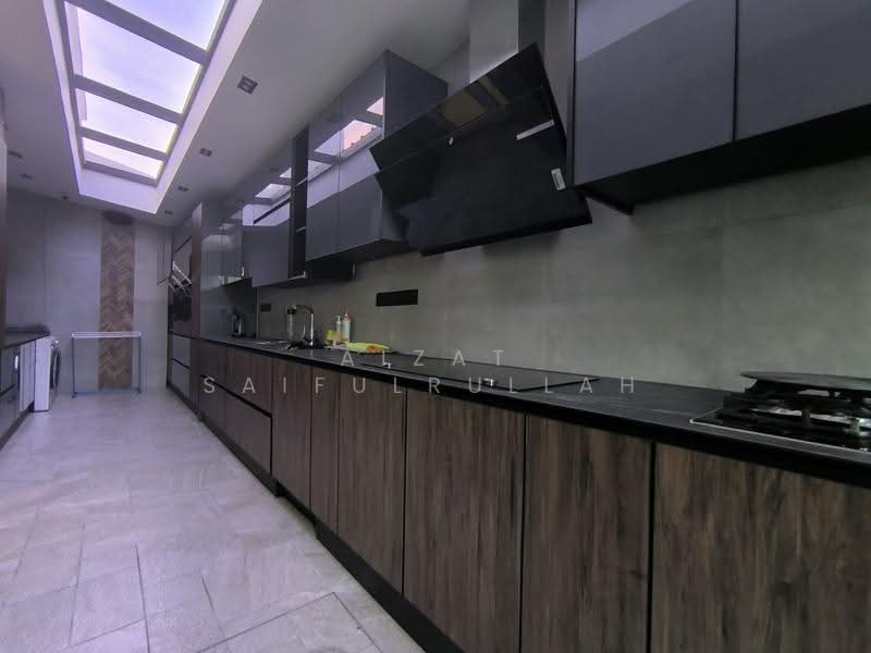 Bungalow House untuk Disewa di Cyberjaya (Selangor) - Aizat Saifulrullah - Kitchen - PropertyGuru.com.my