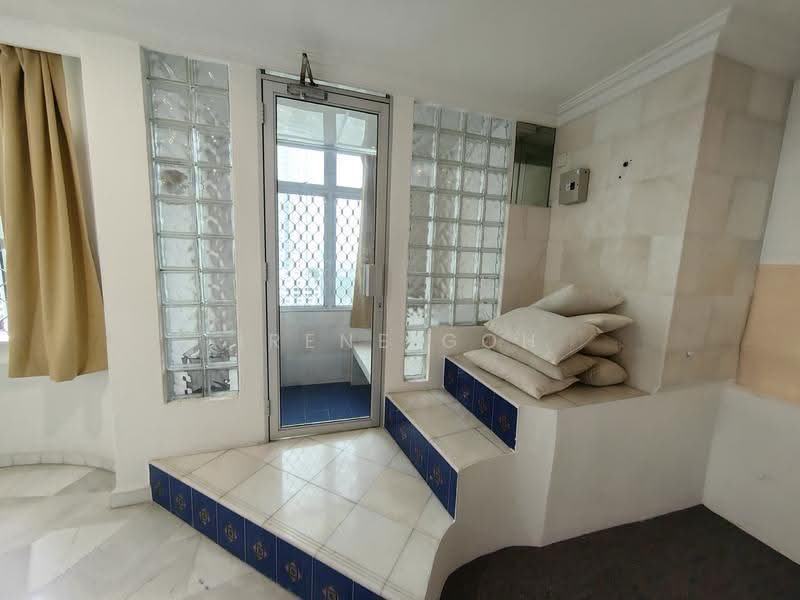 Condominium for Rent at Leisure Bay Condominium - Irene Goh - Entrance - PropertyGuru.com.my