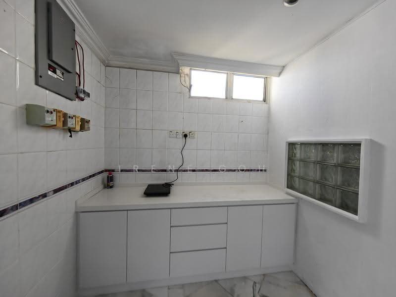 Condominium for Rent at Leisure Bay Condominium - Irene Goh - Kitchen - PropertyGuru.com.my