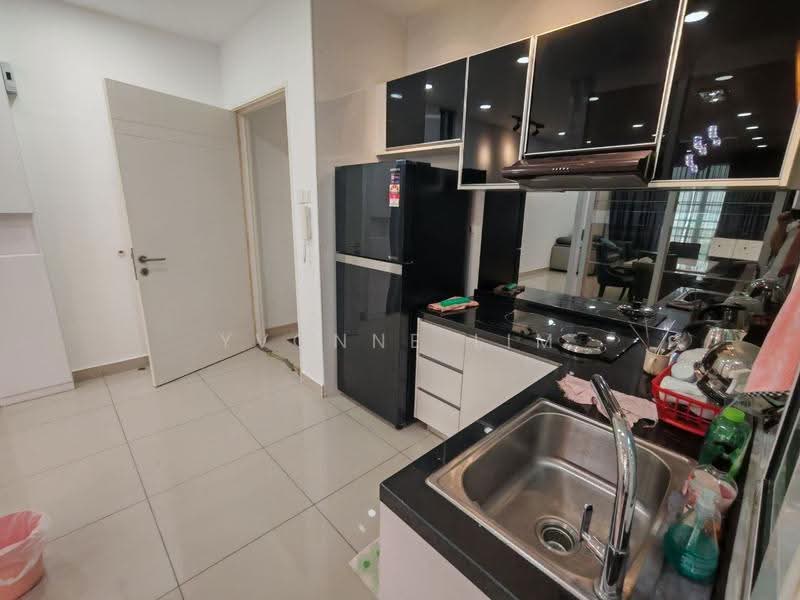 Kediaman Servis untuk Dijual di Nusa Heights (Nusa Puncak) - Yvonne Lim - Kitchen - PropertyGuru.com.my