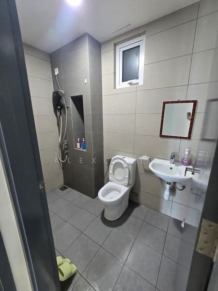 Condominium for Sale at Inspirasi - Alex Seet - Bathroom - PropertyGuru.com.my