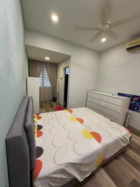 2-storey Terraced House for Rent in Seksyen 11 (Kota Damansara) - Esther Lim - Bedroom - PropertyGuru.com.my