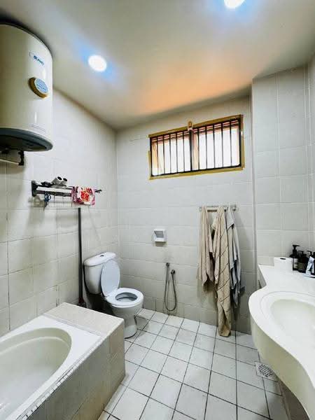 2-storey Terraced House for Sale in Kota Damansara (Selangor) - Zulhilmi Zakaria - Bathroom - PropertyGuru.com.my