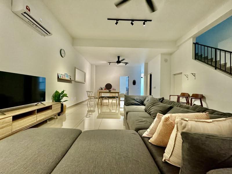 2-storey Terraced House for Rent in Iskandar Puteri (Nusajaya) (Johor) - Jameson Choo - Living Room - PropertyGuru.com.my
