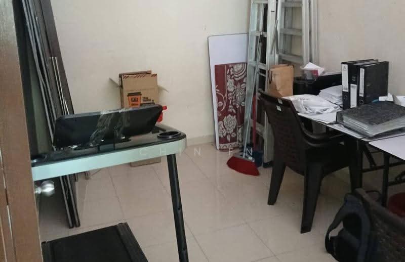 Rumah Berkembar untuk Dijual di Taman Krubong Utama (Krubong) - CHIN FN - Study - PropertyGuru.com.my