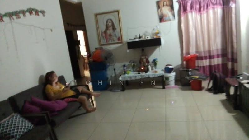 Rumah Berkembar untuk Dijual di Taman Krubong Utama (Krubong) - CHIN FN - Living Room - PropertyGuru.com.my