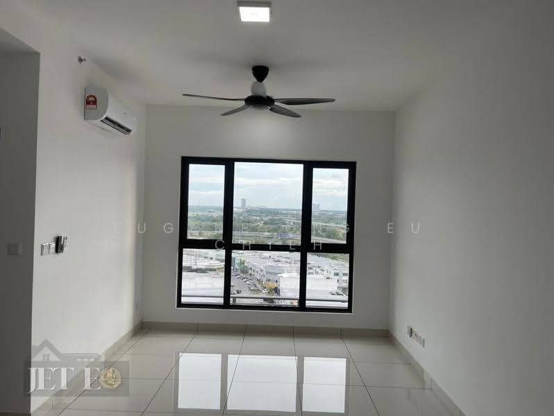 Kediaman Servis untuk Dijual di GM Residence Remia - Eugene Ong Eu chieh - Living Room - PropertyGuru.com.my
