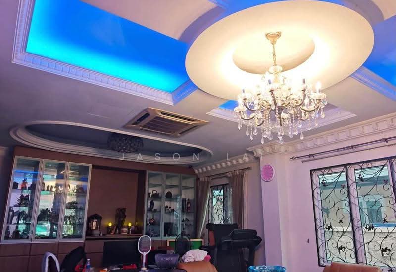 Semi-Detached House for Sale in Taman Naga Emas (Salak South) - Jason Lai - Living Room - PropertyGuru.com.my