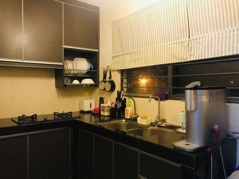 Townhouse for Rent in Taman Saujana Suria (Kajang) - Chris Choo - Kitchen - PropertyGuru.com.my