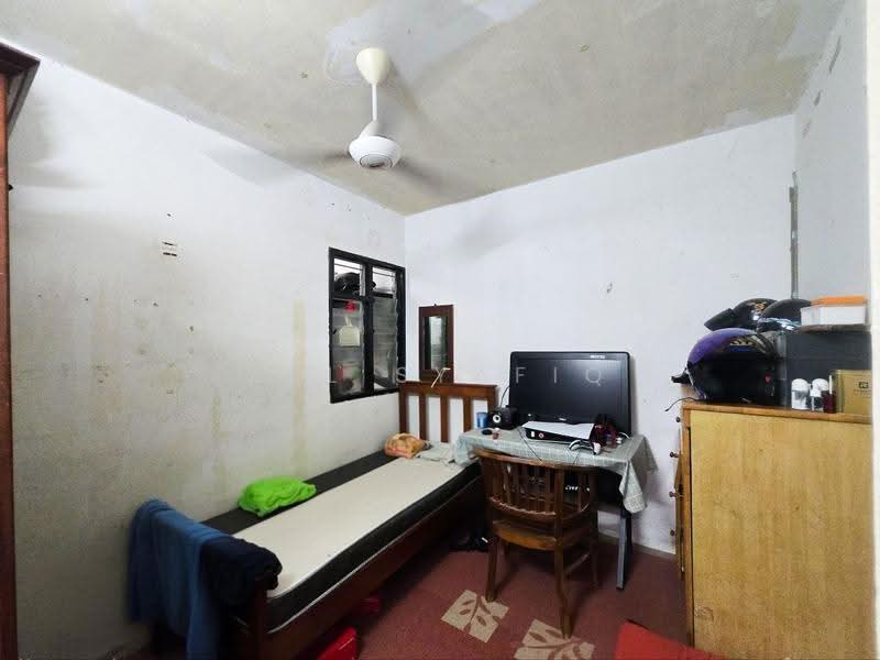Flat for Sale at Seri Nilam - Zul Syafiq - Bedroom - PropertyGuru.com.my