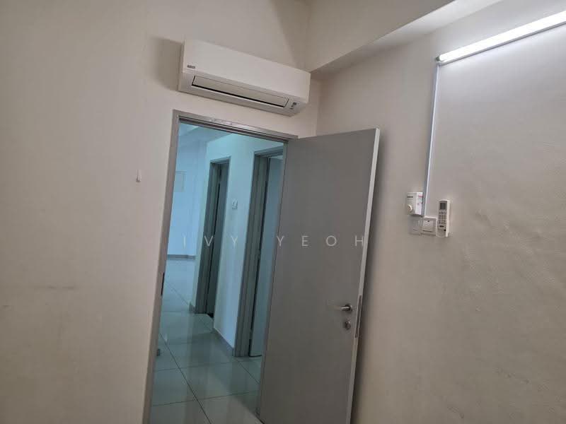 Condominium for Sale at The Promenade - Ivy Yeoh - Corridor - PropertyGuru.com.my