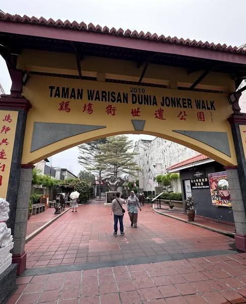 Retail Office for Rent in Tengkera (Melaka City) - Fion Lim - Exterior - PropertyGuru.com.my