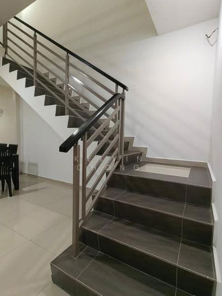 Rumah Teres 2-Tingkat untuk Dijual di Taman Lapangan Hartamas (Ipoh) - Kelvin Chong - Interior - PropertyGuru.com.my