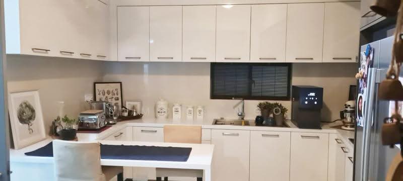 Condominium for Sale at Kiaramas Danai - Simone Ngo - Kitchen - PropertyGuru.com.my