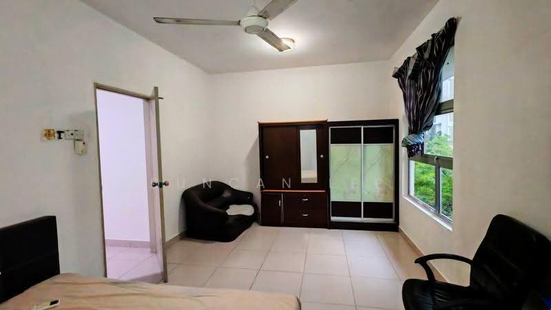 Kediaman Servis untuk Disewa di Domain 3 @ NeoCyber - Duncan Lee - Bedroom - PropertyGuru.com.my