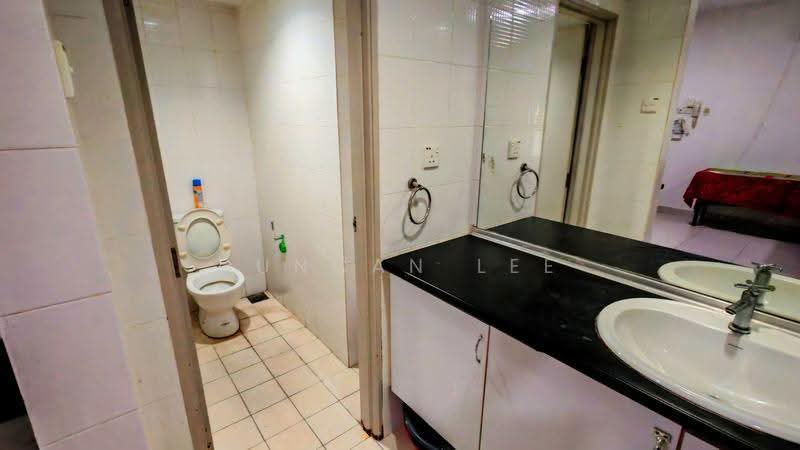 Kediaman Servis untuk Disewa di Domain 3 @ NeoCyber - Duncan Lee - Bathroom - PropertyGuru.com.my